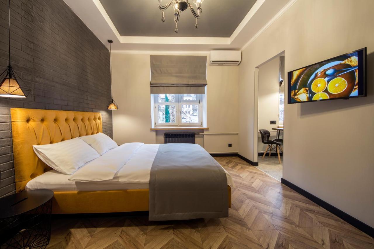 קייב Idea Design Apart-Hotel Prorizna מראה חיצוני תמונה