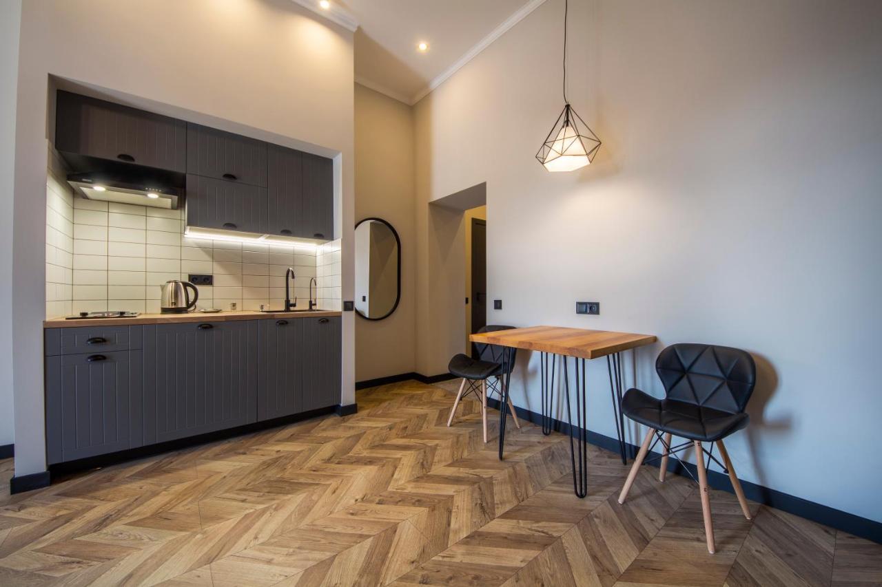 קייב Idea Design Apart-Hotel Prorizna מראה חיצוני תמונה