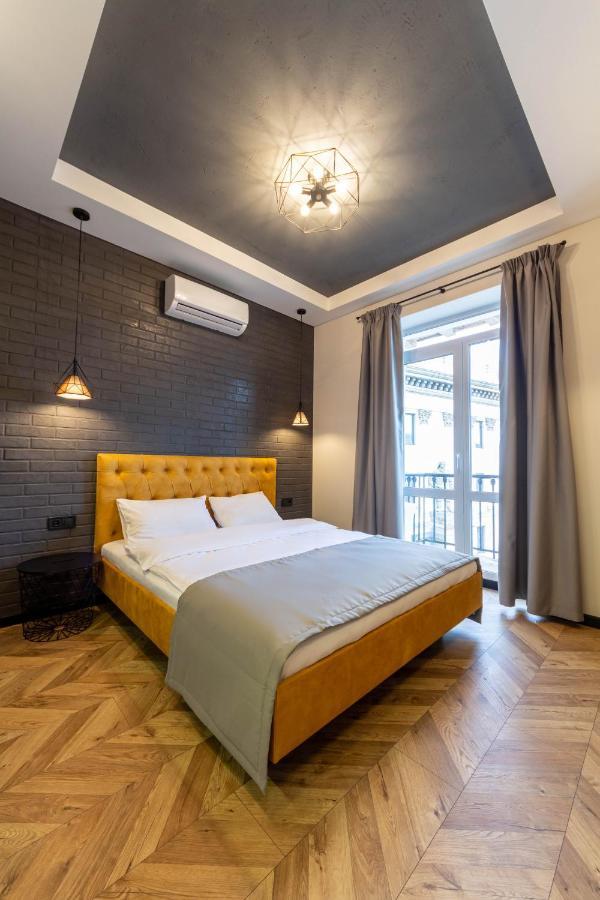 קייב Idea Design Apart-Hotel Prorizna מראה חיצוני תמונה