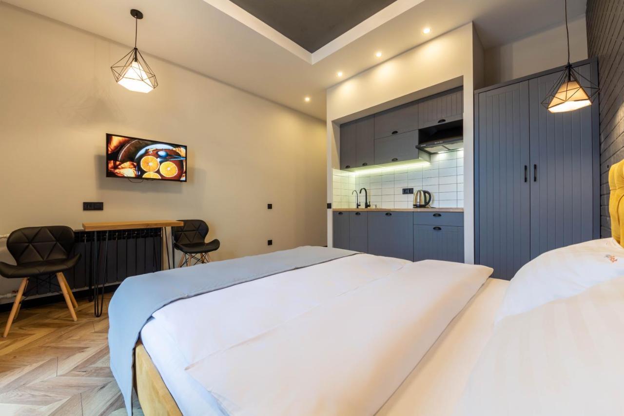 קייב Idea Design Apart-Hotel Prorizna מראה חיצוני תמונה