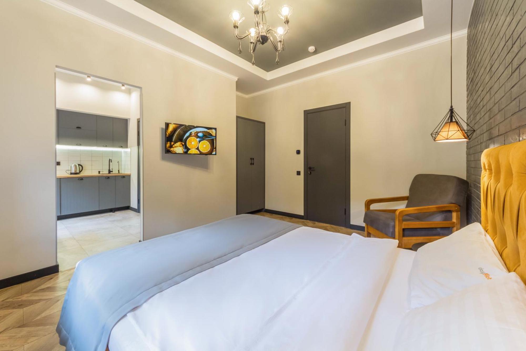 קייב Idea Design Apart-Hotel Prorizna מראה חיצוני תמונה