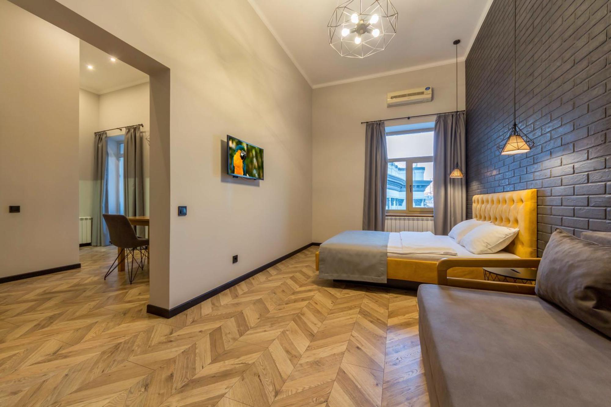 קייב Idea Design Apart-Hotel Prorizna מראה חיצוני תמונה